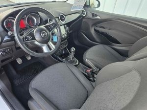 Intérieur de voiture moderne