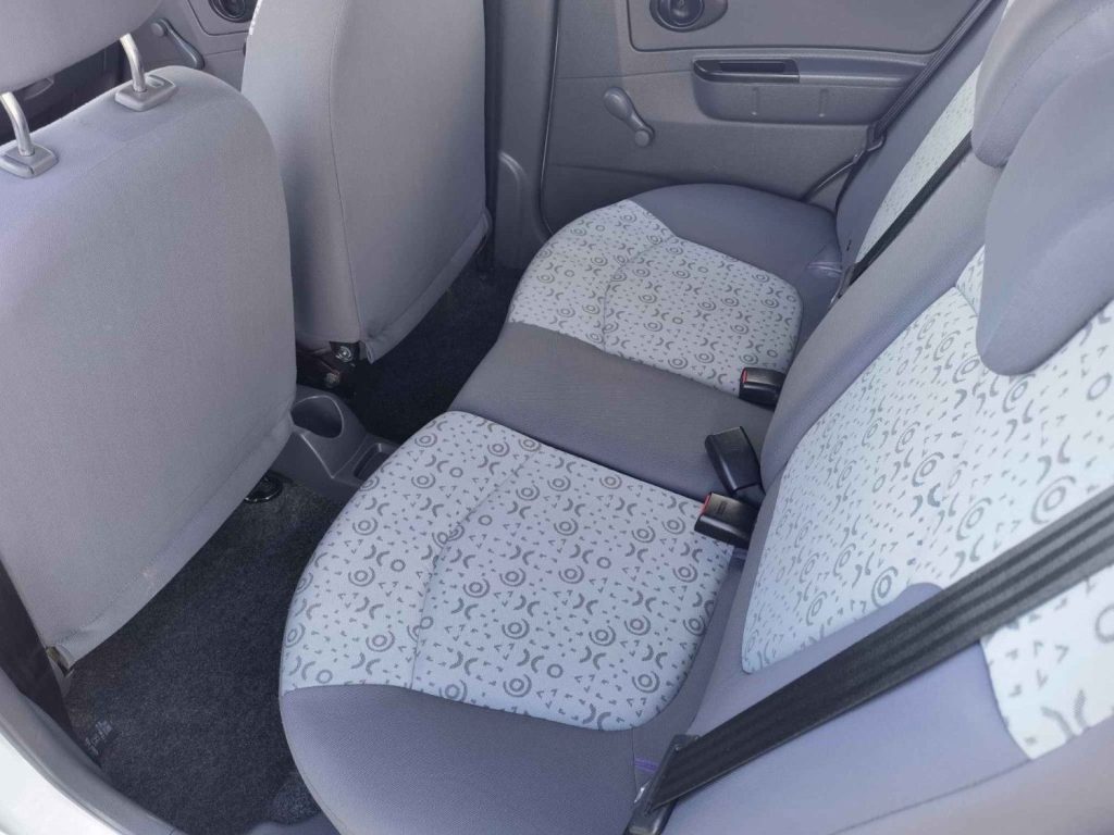 Sièges arrière d'une voiture